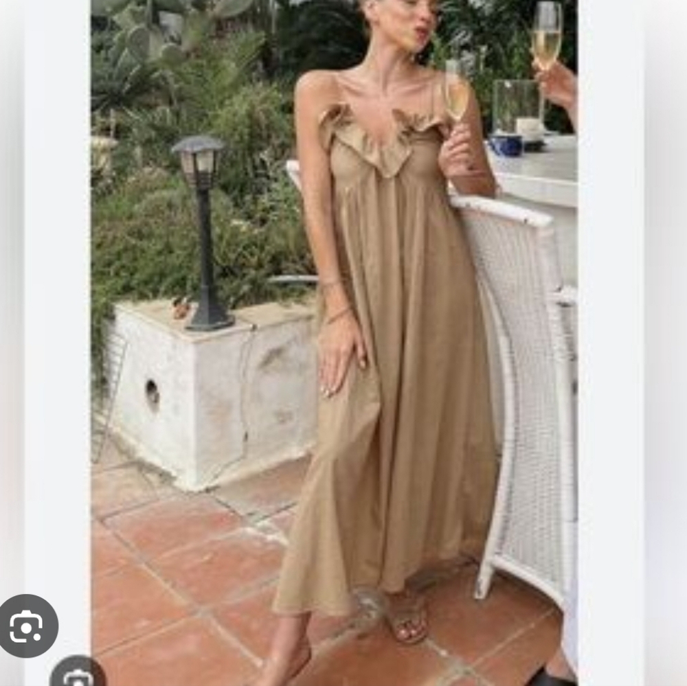 H&M Tan Ruffle Maxi Dress Size Small - Picture 6 of 6